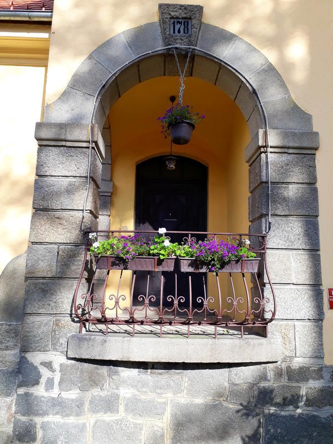 Penzion Romance Vyšší Brod Exterior foto